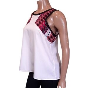 Jennifer & Grace Sleeveless Aztec Trim Flowy White Summer Tank Top Blouse Medium